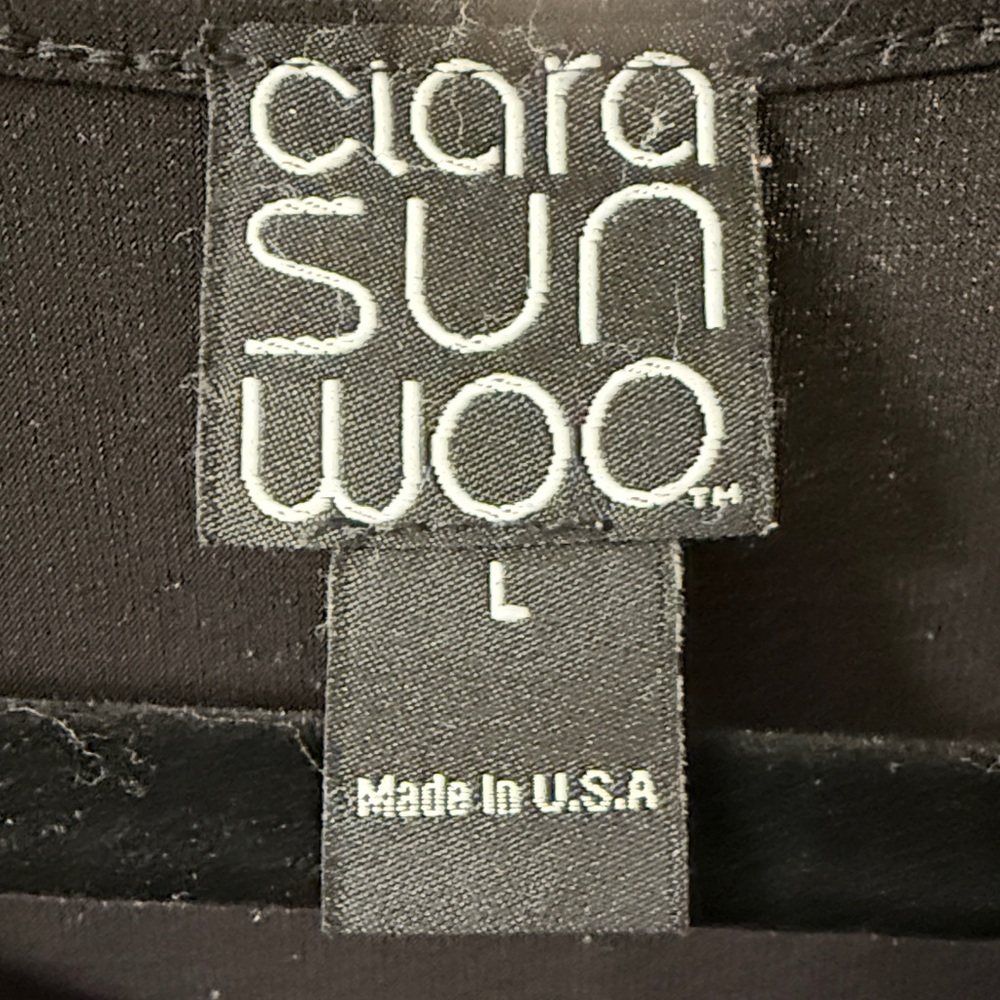 CLARA SUNWOO Classic Black Short Sleeve Tee - Picture 2 of 4